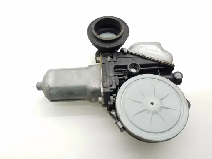 Toyota Prius (XW30) (2009 - 2015) Стеклоподъемник задней двери — фото 3