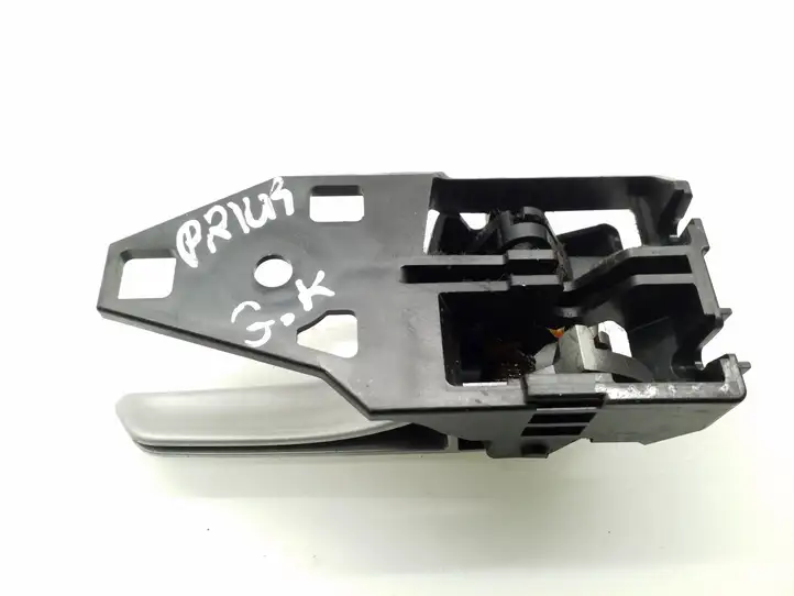 Toyota Prius (XW30) (2009 - 2015) Внутренняя ручка задней двери — фото 3