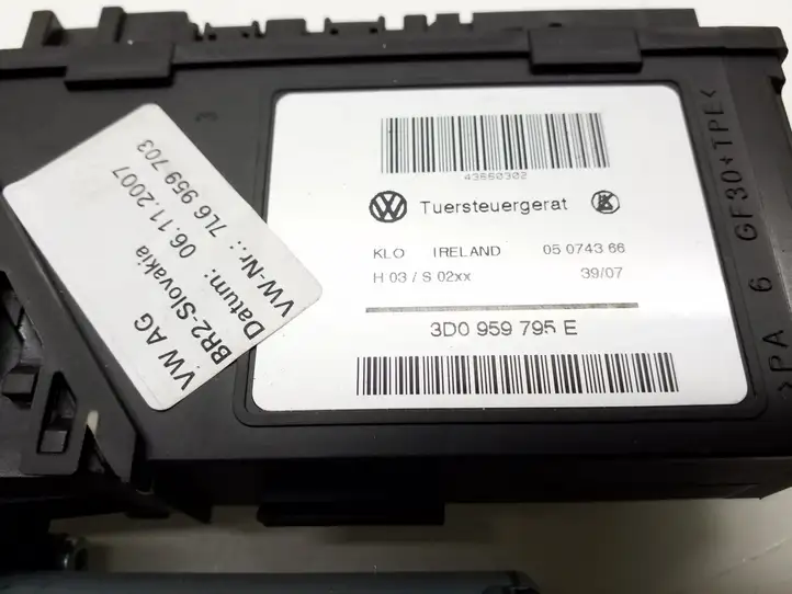 Volkswagen Touareg I (2002 - 2010) 0130821765 Стеклоподъемник задней двери — фото 3