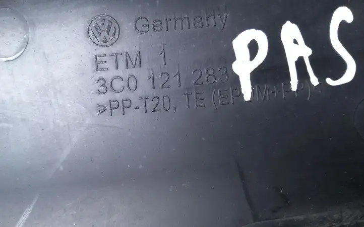Volkswagen PASSAT B6 (2005 - 2010) 3C0121283 Дефлектор воздуха — фото 2