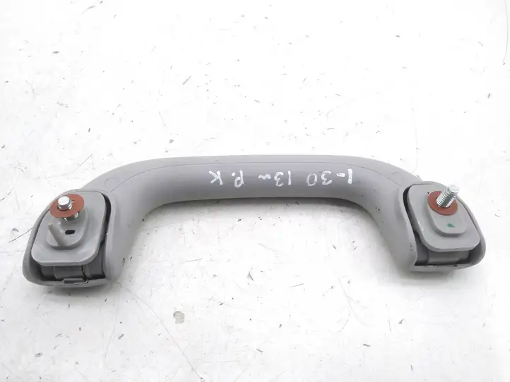 Hyundai i30 (2012 - 2015) 853421R100 Потолочная ручка передняя — фото 2
