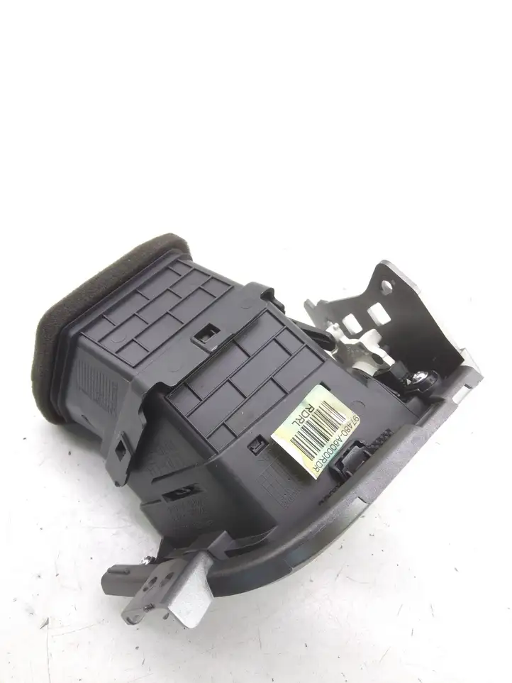 Hyundai i30 (2012 - 2015) 97480A6000RDR Боковой воздушный дефлектор — фото 4