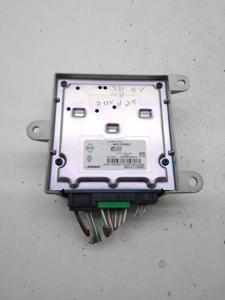 Renault Scenic III - Grand scenic III (2009 - 2016) 280632729R Усилитель звука — фото 2