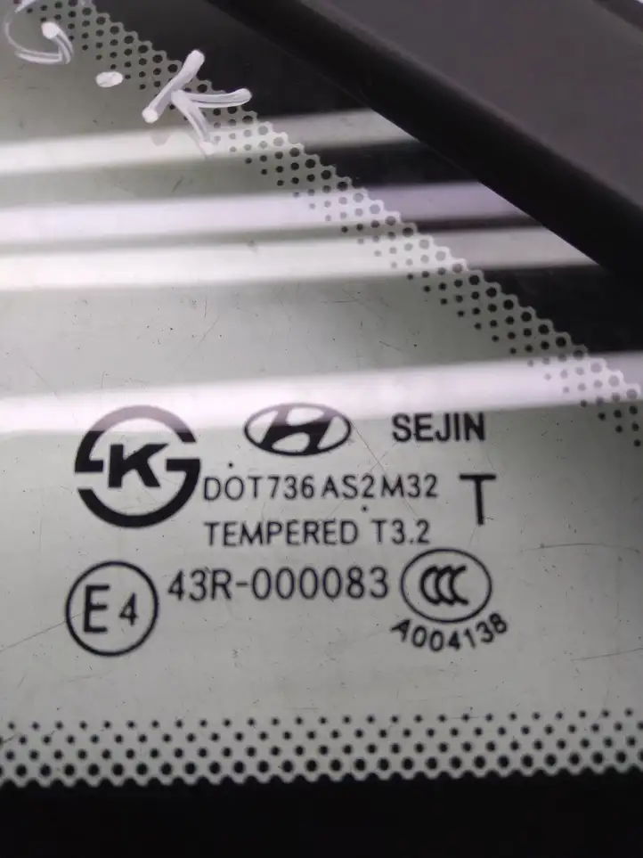 Hyundai i30 (2012 - 2015) Заднее боковое стекло — фото 3