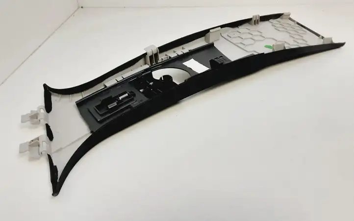 Mercedes-Benz C W205 (2014 - 2021) A2056901030 Верхняя обшивка стойки B — фото 2