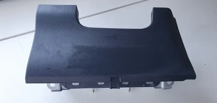 Toyota Auris E180 (2012 - 2018) Подушка безопасности пассажира — фото 7