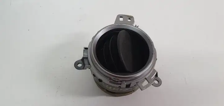 Toyota Auris E180 (2012 - 2018) Боковой воздушный дефлектор — фото 3