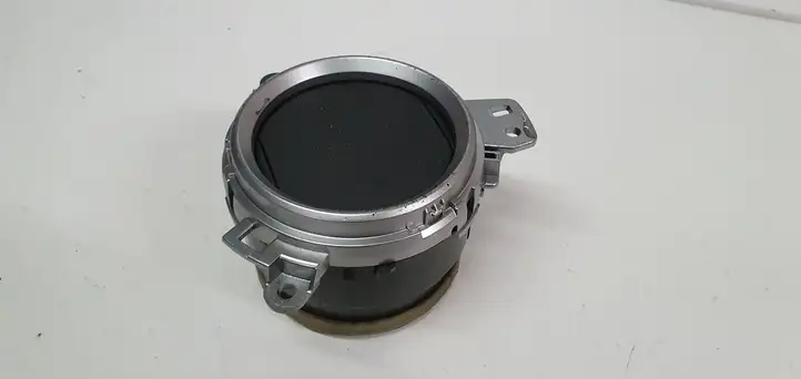 Toyota Auris E180 (2012 - 2018) Боковой воздушный дефлектор — фото 4