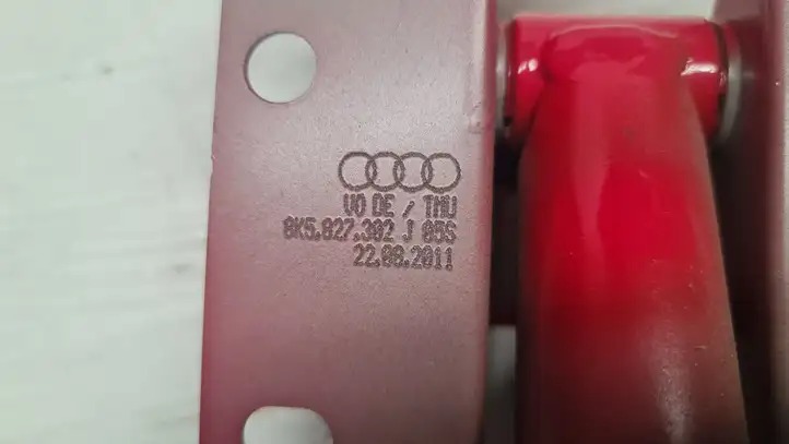 Audi A4 S4 B8 8K (2007 - 2011) 8K5827302J Петли крышки багажника — фото 3