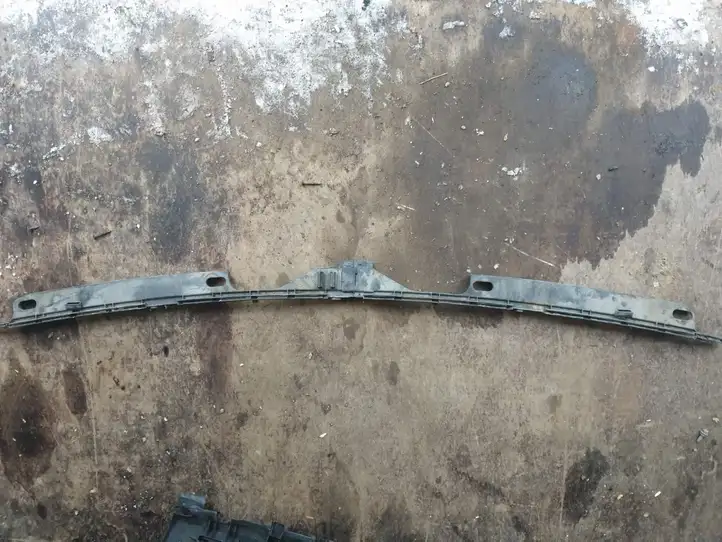 Nissan Primera (2001 - 2008) 8200048129 Накладка стоек лобового стекла — фото 1