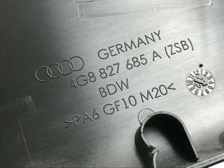 Audi A7 S7 4G (2010 - 2014) 4G8827685A Прочая отделка багажника — фото 3