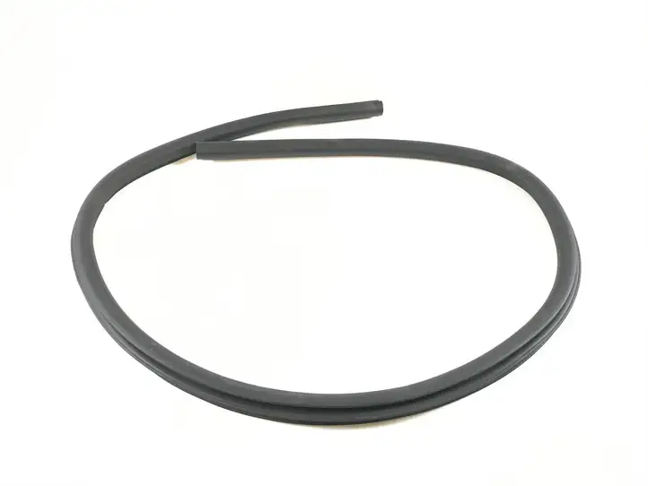 Volkswagen Scirocco (2014 - 2017) 1K8867911B Уплотнитель передней двери — фото 1