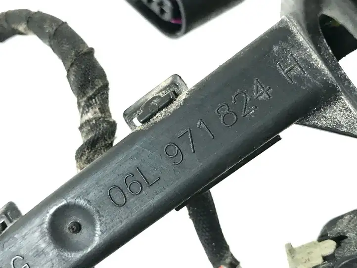 Audi A4 S4 B9 (2015 - 2019) 06L971627Q Проводка топливных форсунок — фото 7