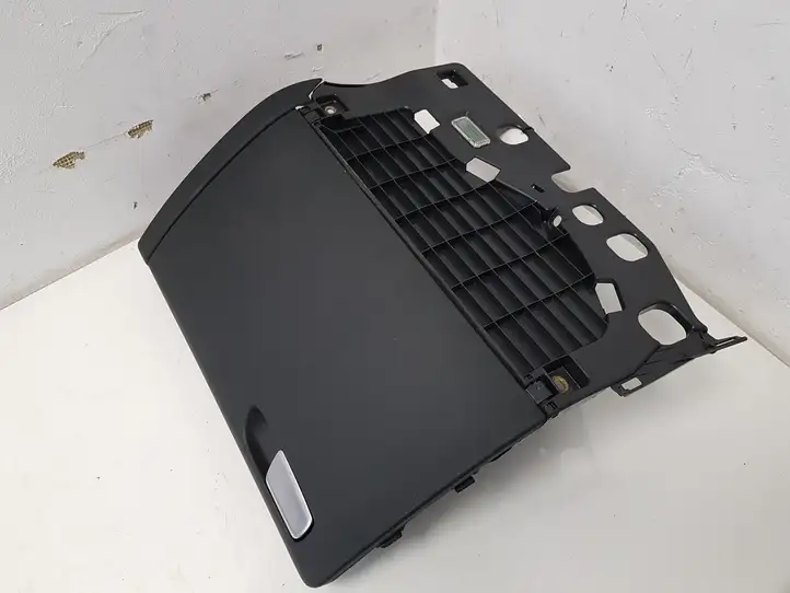 Audi A4 S4 B8 8K (2011 - 2015) 8K1857035B Бардачок в сборе — фото 1