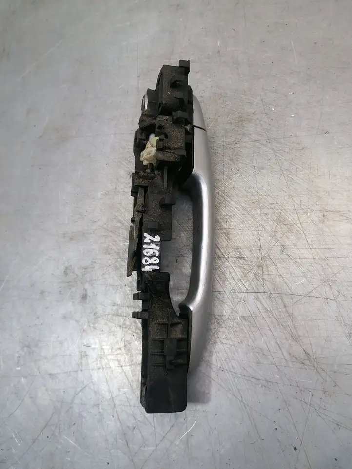 Renault Scenic II - Grand scenic II (2003 - 2006) 8200178953 Наружная ручка задней двери — фото 3