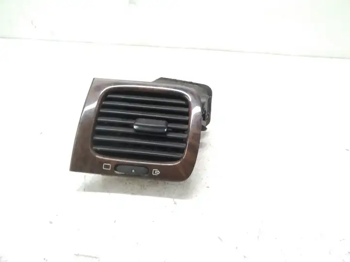 Peugeot 607 (2000 - 2004) 9629444077 Боковой воздушный дефлектор — фото 1