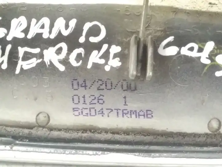Jeep Grand Cherokee (WJ) (1998 - 2004) 5GD47TRMAB Ручка багажной двери — фото 3