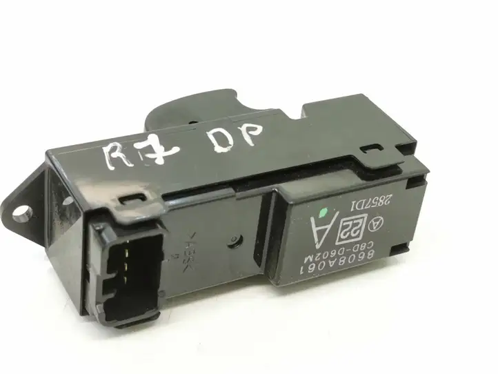 Mitsubishi Outlander (2007 - 2012) 8608A061 Кнопка стеклоподъемников — фото 2