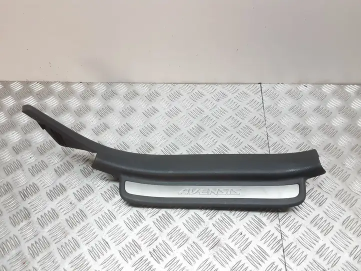 Toyota Avensis T250 (2003 - 2006) 6791705040 Внутренняя отделка заднего порога — фото 1