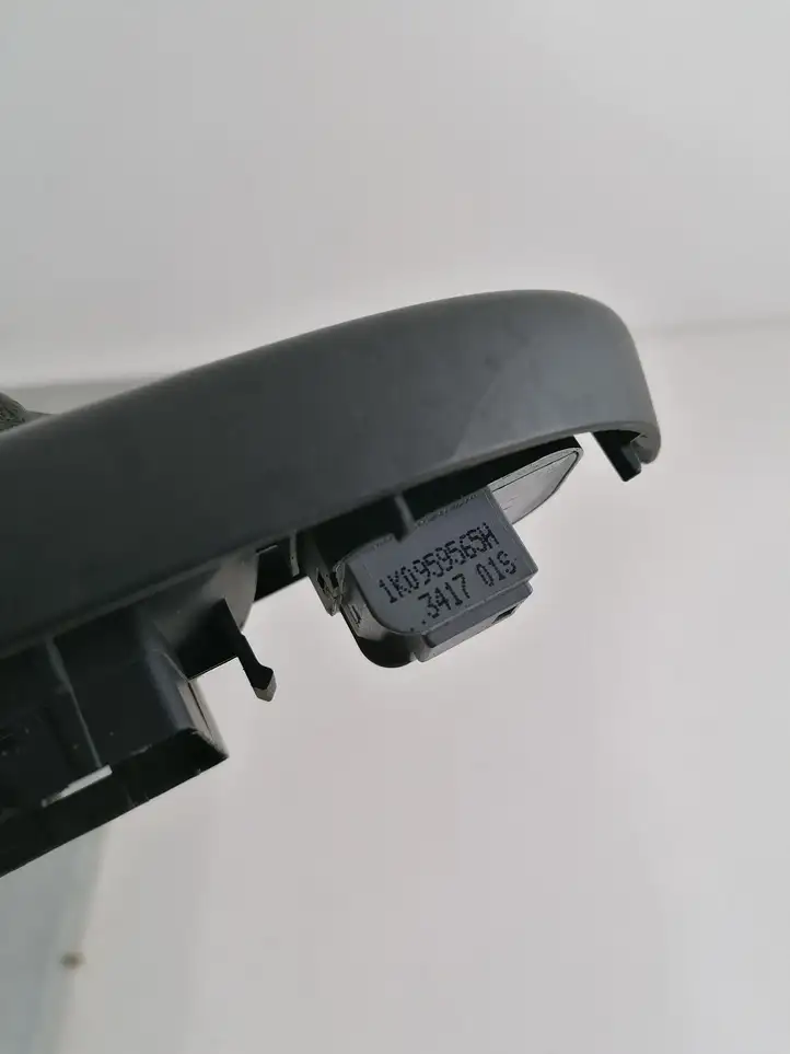 Volkswagen PASSAT B6 (2005 - 2010) 1K0959565H Накладка кнопки стеклоподъемника — фото 2