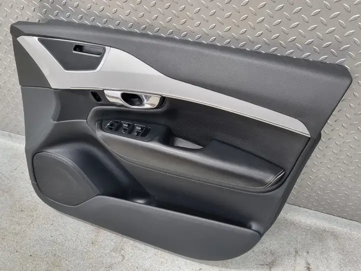 Volvo XC90 (2014 - 2019) 31366186 Обшивка передней двери — фото 1