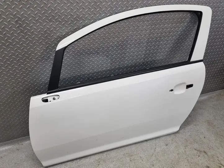 Opel Corsa D (2010 - 2014) Дверь — фото 3
