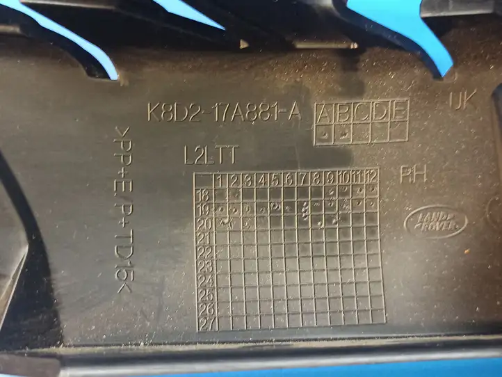 Land Rover Evoque II (2018 - ) K8D217A881A Кронштейн заднего бампера — фото 9