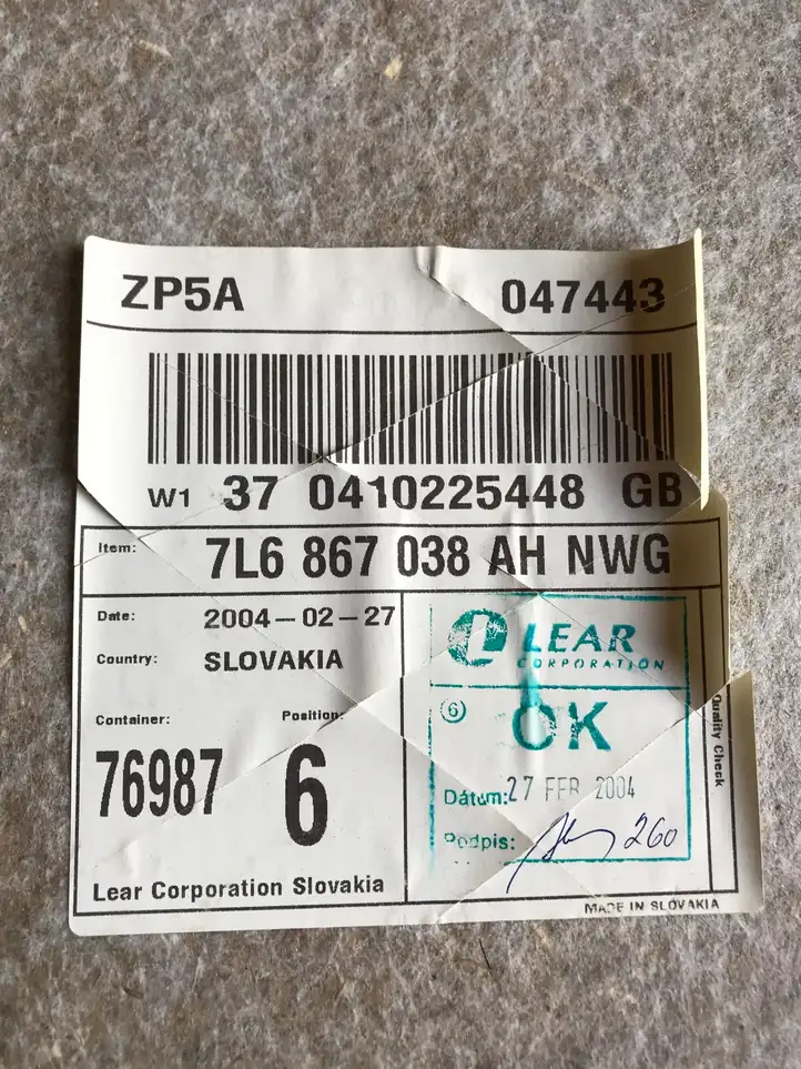 Volkswagen Touareg I (2002 - 2010) 7L6867038AH Боковая обшивка багажника — фото 2