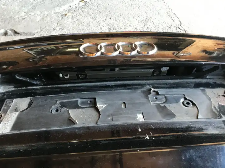 Audi A4 S4 B7 8E 8H (2004 - 2009) 8E5827755C Крышка багажника — фото 6