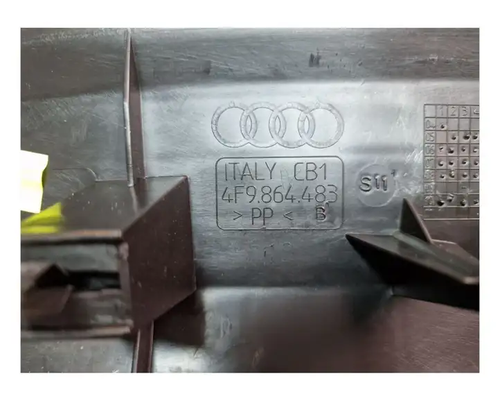 Audi A6 S6 C6 4F (2008 - 2011) 4F9864483 Отделка порога багажника — фото 7
