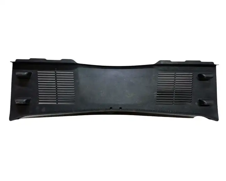 Opel Astra J (2009 - 2012) 13261723 Отделка порога багажника — фото 4