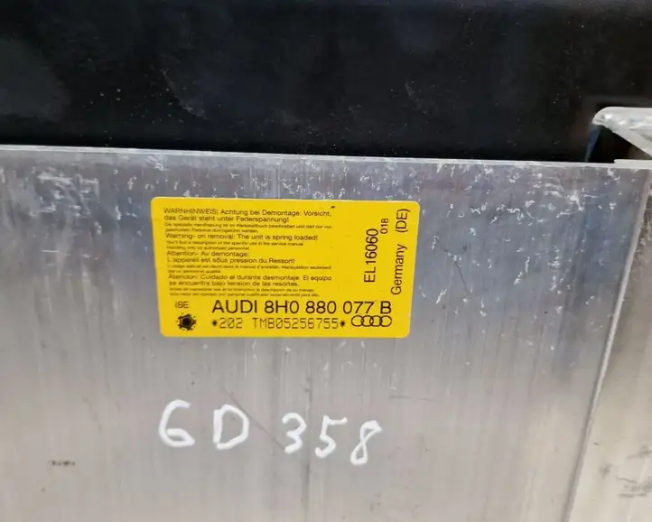 Audi A4 S4 B7 8E 8H (2004 - 2009) 8H0880077B Система защиты от опрокидывания — фото 6