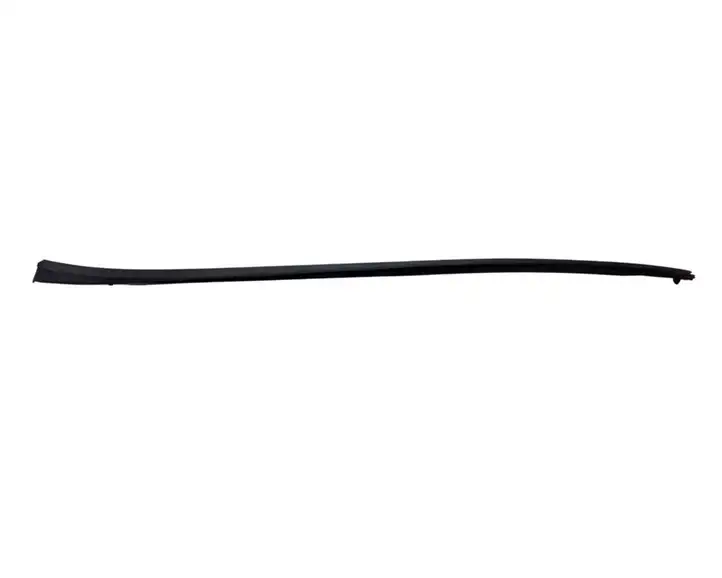 Opel Astra J (2009 - 2012) 13280302 Накладка стоек лобового стекла — фото 3