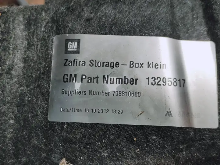 Opel Zafira B (2008 - 2014) 13295817 Обшивка ниши запасного колеса — фото 6