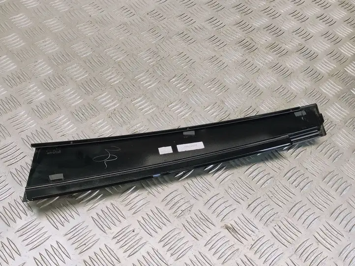 Opel Zafira B (2008 - 2014) 20817865 Накладка стоек лобового стекла — фото 4