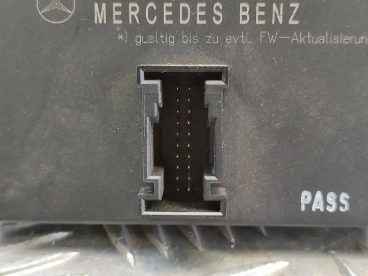 Mercedes-Benz S W221 (2005 - 2013) A2215408362 Модуль Gateway — фото 3