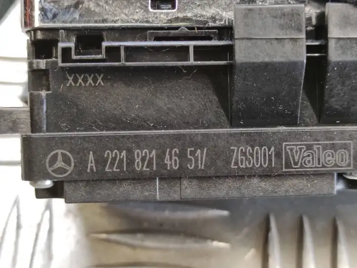 Mercedes-Benz S W221 (2005 - 2013) A2218214651 Блок кнопок стеклоподъемников — фото 3