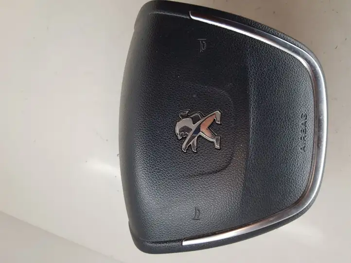 Peugeot 508 (2010 - 2014) 96863325ZE Подушка безопасности руля — фото 1