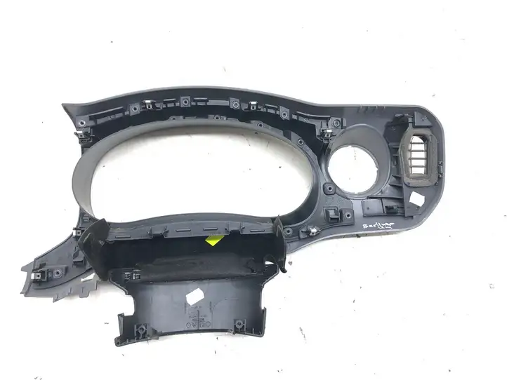 Citroen Berlingo (2008 - 2012) 9681812877 Отделка панели приборов — фото 3