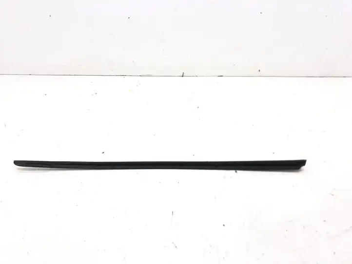 Audi A5 8T 8F (2007 - 2011) 8T0854327A Накладка стоек лобового стекла — фото 3