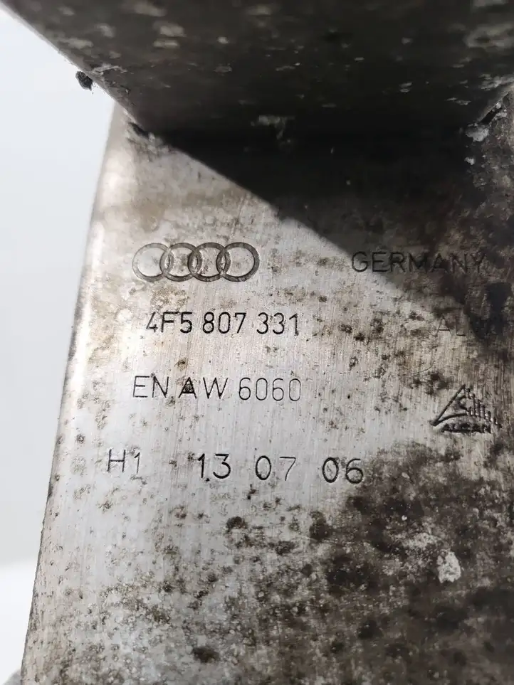Audi A6 S6 C6 4F (2004 - 2008) A2111130706 Усилитель заднего бампера — фото 2