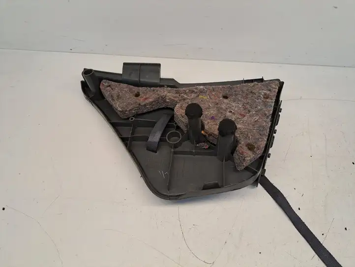 Toyota Prius (XW20) (2003 - 2009) 58417470105849547010 Задняя боковая обшивка салона — фото 3
