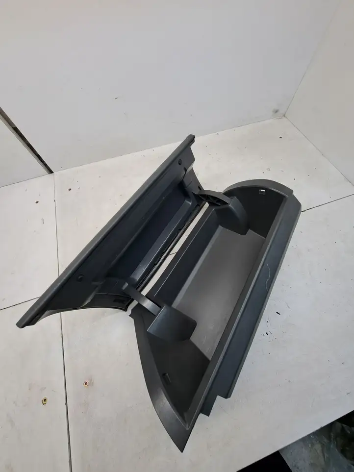 Toyota Prius+ (ZVW40) (2011 - 2018) 55440470205543747020 Бардачок в сборе — фото 3