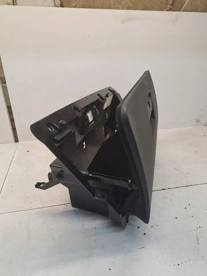 BMW 3 E90 E91 (2005 - 2012) 51167075479 Бардачок в сборе — фото 7