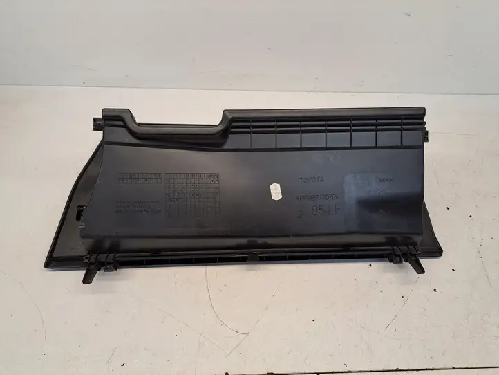 Toyota Yaris (2014 - 2019) 555500D150555510150555520D130 Крышка бардачка — фото 4