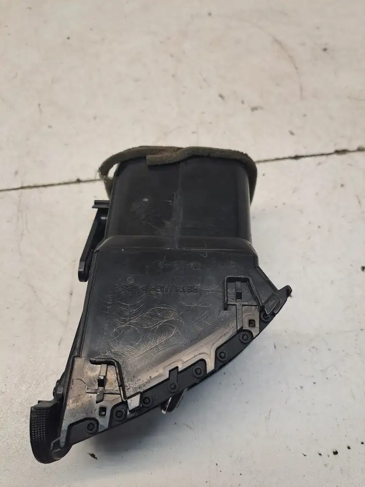 Toyota Prius (XW20) (2003 - 2009) 5506347010 Боковой воздушный дефлектор — фото 5