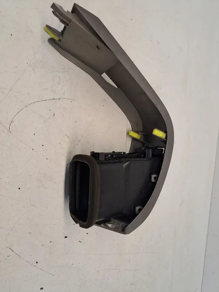 Toyota Prius (XW20) (2003 - 2009) 55660470205506147010 Боковой воздушный дефлектор — фото 6