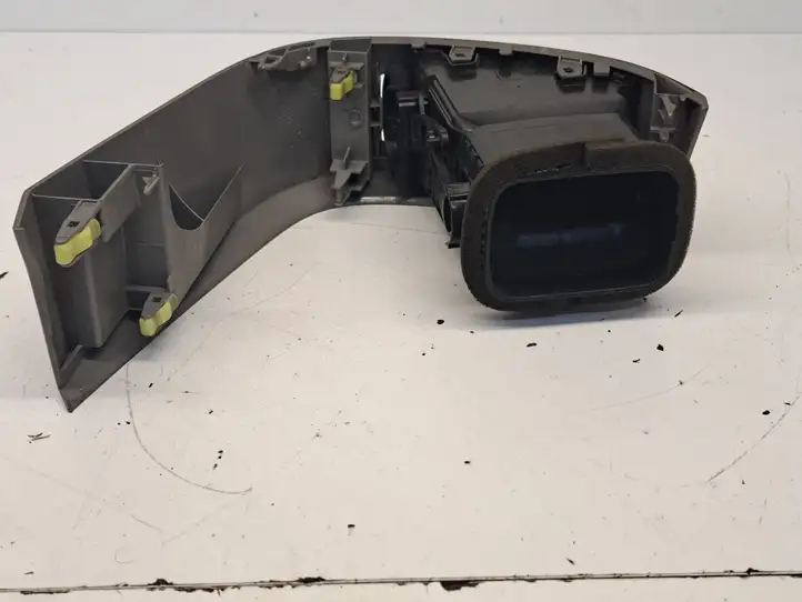 Toyota Prius (XW20) (2003 - 2009) 5565047060 Боковой воздушный дефлектор — фото 3