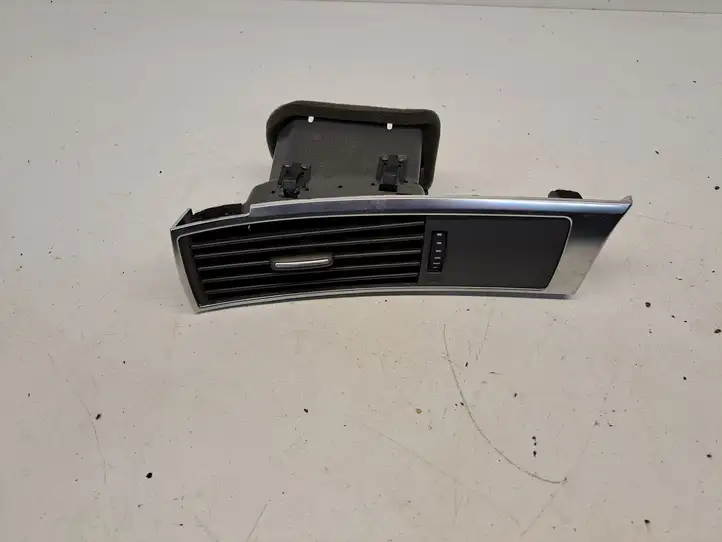 Audi A6 S6 C6 4F (2004 - 2008) 4F1820901 Боковой воздушный дефлектор — фото 3