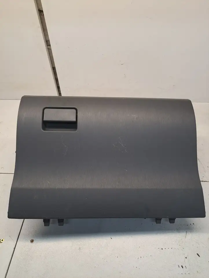 Toyota Prius+ (ZVW40) (2011 - 2018) 5550147071 Вещевой ящик — фото 1